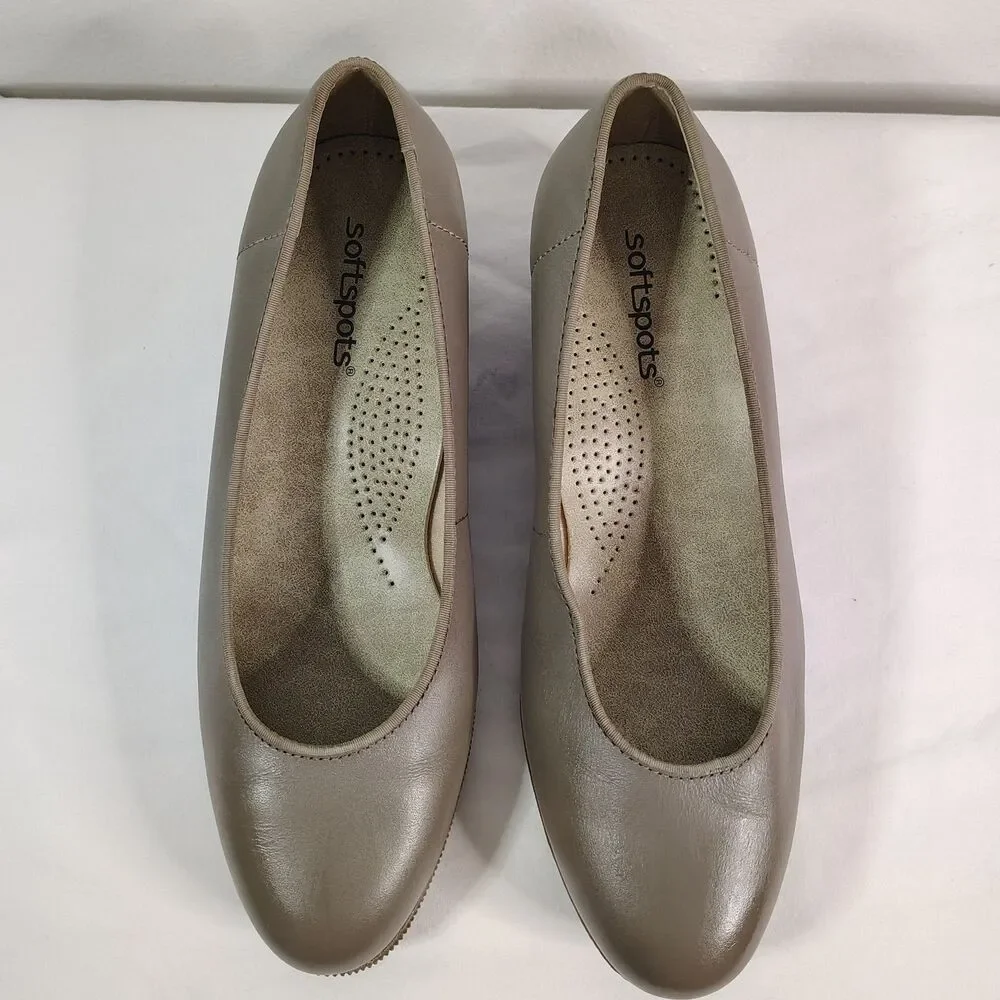 Softspots Taupe Leather Wedge Comfort Shoes Womens 8.5WW Slip On Casual